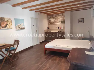 Semi-detached stone house, Hvar - quiet location in the city center - 3