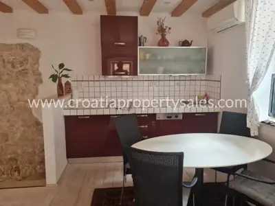 Semi-detached stone house, Hvar - quiet location in the city center - 5