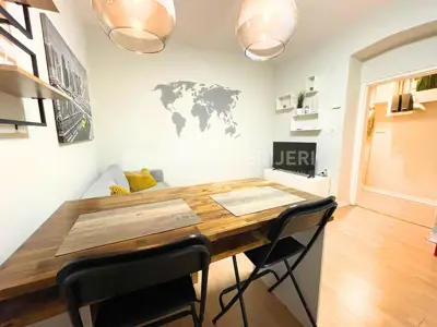 Wohnung 41 m², Donji grad - 2 Zimmer, Erdgeschoss - 2