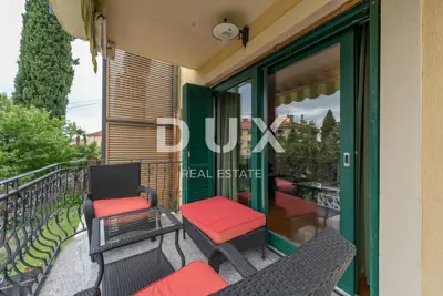 Doppelvilla 261 m², Opatija - Centar, Meerblick - 8
