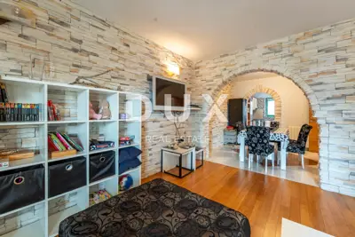 Doppelvilla 261 m², Opatija - Centar, Meerblick - 4