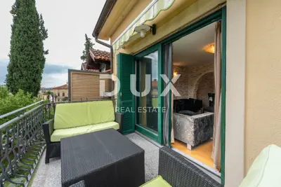 Doppelvilla 261 m², Opatija - Centar, Meerblick - 21