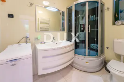 Doppelvilla 261 m², Opatija - Centar, Meerblick - 14