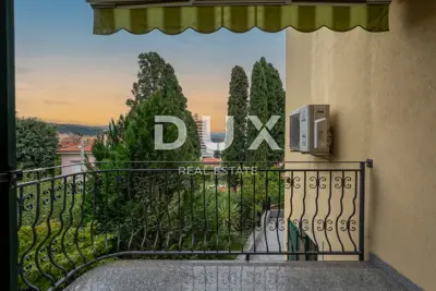 Doppelvilla 261 m², Opatija - Centar, Meerblick - 16