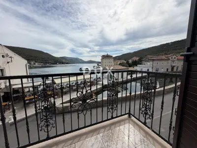 House 250 m², Bakar - by the sea and overlooking the harbor - 22