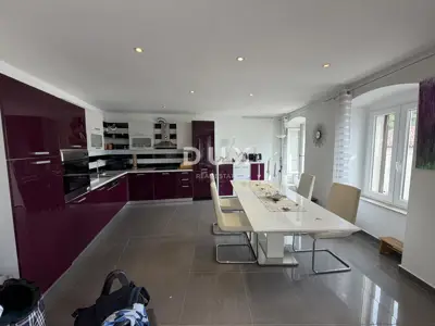 House 250 m², Bakar - by the sea and overlooking the harbor - 7