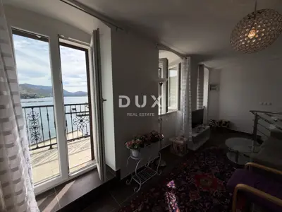House 250 m², Bakar - by the sea and overlooking the harbor - 15