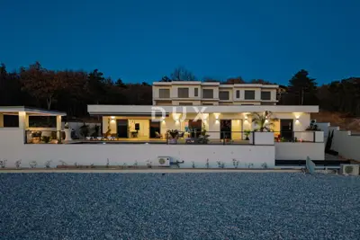 Vila 186 m², Crikvenica - bazen i panoramski pogled na more - 2