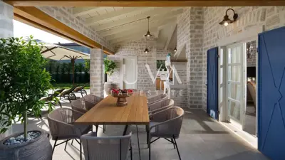 Vila 353 m², Ladići kod Kanfanara - bazen i terasa - 14