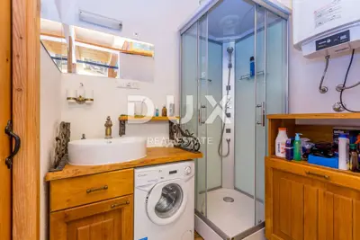 Kuća 141 m², Malinska - pogled na more i terasa - 7