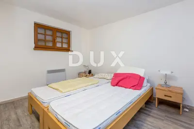 Kuća 141 m², Malinska - pogled na more i terasa - 8