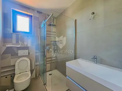 House 130 m², Buje - modern with pool - 16