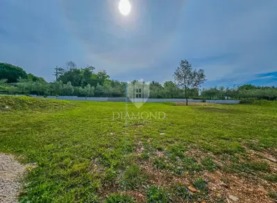 Building plot 800 m², Kaštel - near the border with Slovenia