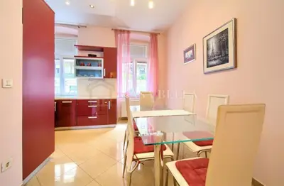 Stan 84,80 m², Belveder Rijeka - 2S+DB, renoviran - 4