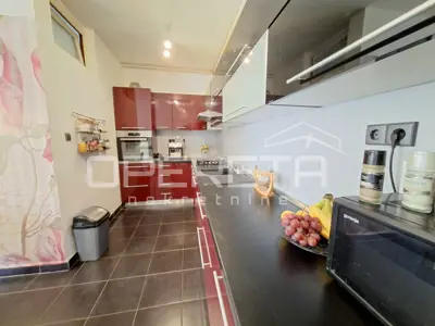 Wohnung 15 m², Stenjevec - Parkplatz im Hof - 7
