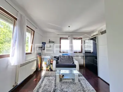Wohnung 15 m², Stenjevec - Parkplatz im Hof - 9
