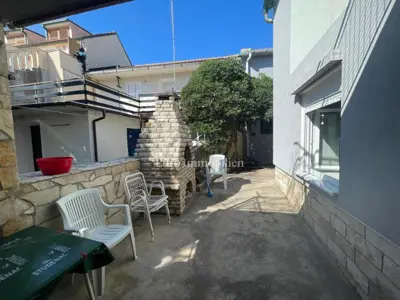 Kuća u centru, 300 m od mora - Povljana, Pag