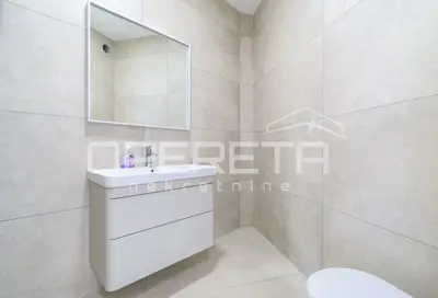 Stan 95,80 m², Rovinj - južna orijentacija i 2 balkona - 10
