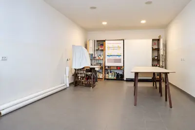 Poslovni prostor 123 m², Pula Centar - izlog i 2 parkirna mjesta - 6