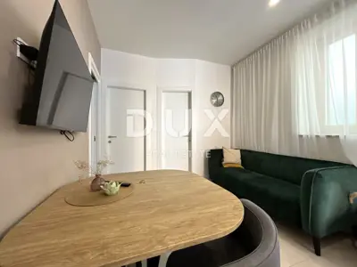 Stan 70 m², Opatija - Centar, 2 apartmana i namješten