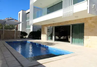 Apartment for sale in Krk, 113 m²