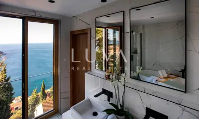Villa 500 m², Dubrovnik Ploče - view of the old town - 19