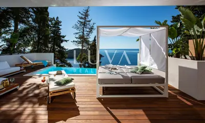 Villa 500 m², Dubrovnik Ploče - view of the old town - 5
