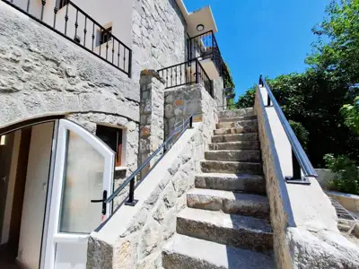 Kamena kuća 140 m², Krk - Okolica, mirna lokacija