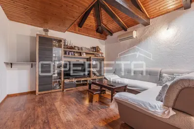 Stan 102 m², Veruda, Pula - mir i privatnost - 2