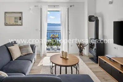 Stone villa in Omiš, pool and sea view - 9