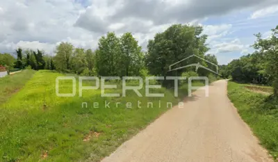 Građevinsko zemljište 1.759 m², Kringa - zadnja parcela u zoni - 2