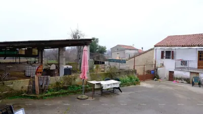 Imanje 24 000 m², Bale - veliko zemljište i kuće - 4