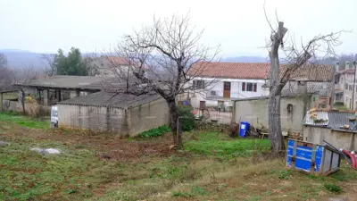 Imanje 24 000 m², Bale - veliko zemljište i kuće - 6