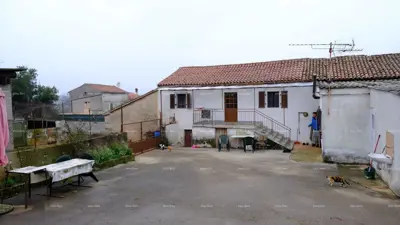 Imanje 24 000 m², Bale - veliko zemljište i kuće - 5