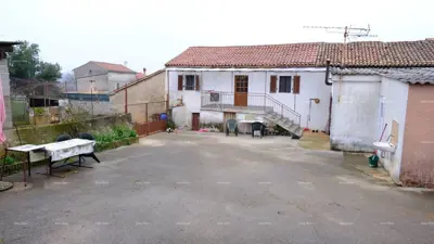 Imanje 24 000 m², Bale - veliko zemljište i kuće - 7