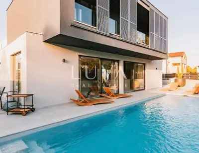 House 200 m², Srima near Vodice - proximity to the sea and pool - 21