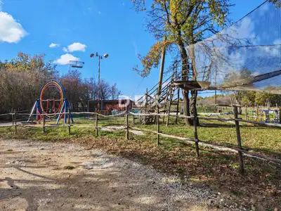 Tourist estate 23,000 m², Barban - adrenaline park - 2