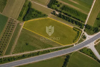 Grundstück 14.574 m², Velika Gorica - Nähe von Meridijana