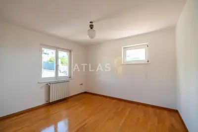 Rijeka, centar | garsonjera u centru grada - 14