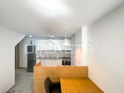 House 200 m², Šibenik - residential and commercial space - 3