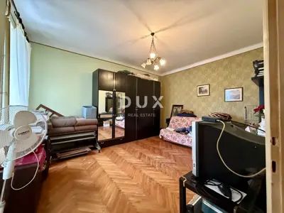 Stan 57 m², Belveder Rijeka - balkon i djelomični pogled na more - 3