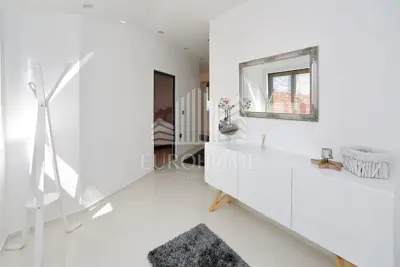 ZADAR, BIBINJE, Trosoban stan 170 m², najam do 1.6.2027 - 6