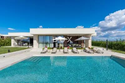 House 341 m², Brtonigla - pool and wellness - 2