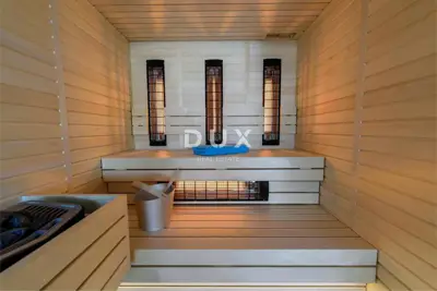 House 341 m², Brtonigla - pool and wellness - 18