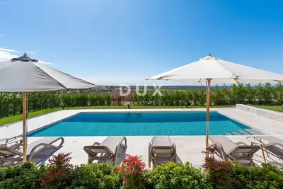 House 341 m², Brtonigla - pool and wellness - 6