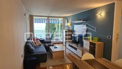 Wohnung zur Miete in Opatija - Centar, 80 m² - 2