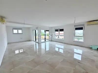 Wohnung 99,91 m², Bibinje - 3 Schlafzimmer und 2 Badezimmer - 4