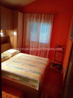 Haus, Šolta, 140 m², 500.000 € - 11