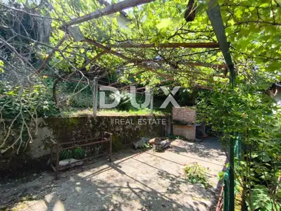 Haus 375 m², Mlinovi, Podsljeme - zum Abriss in ruhiger Lage - 12
