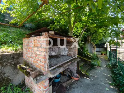 Haus 375 m², Mlinovi, Podsljeme - zum Abriss in ruhiger Lage - 14